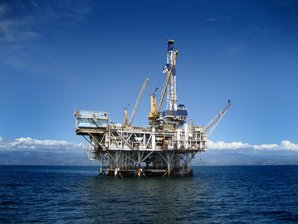 offshore-bohrinsel-oilrig-HKS-Industrie-Motoren